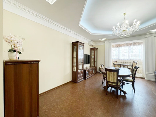 Купить 3-комнатную квартиру