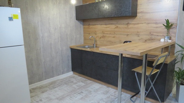 Купить --комнатную квартиру