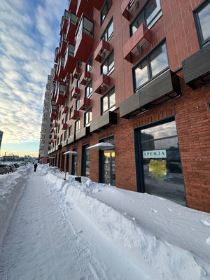 Снять  помещение свободного назначения